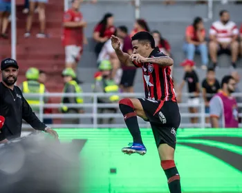 Erick marca o segundo do Vitória contra o CRB; assista ao gol!