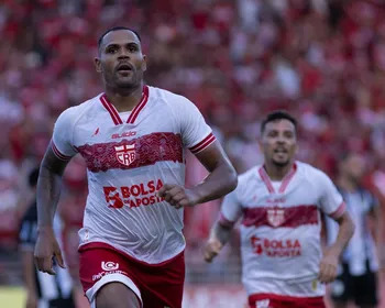 Mikael marca o terceiro do CRB diante do ASA; assista ao gol!
