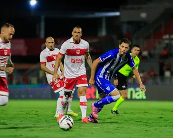 Veja os melhores momentos do primeiro tempo entre CRB x Avaí, pela Série B