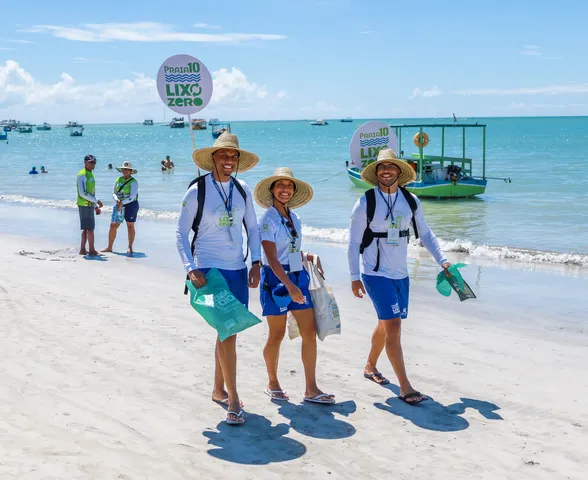 Voluntários reforçam engajamento no Praia 10, Lixo Zero