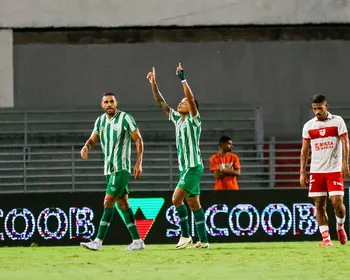 Juventude sai em vantagem diante do CRB no Estádio Rei Pelé; veja o lance!