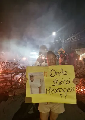 Caso Maxsoell: família fecha AL-101 Norte em protesto e cobra respostas sobre desaparecimento