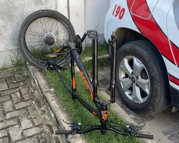 Adolescentes são apreendidos após denúncia de futos na Jatiúca