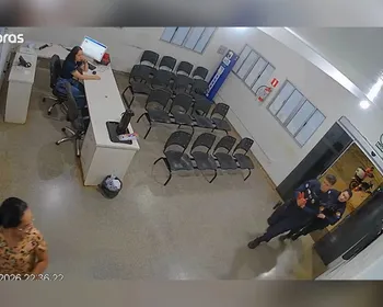 Câmeras registram PM chegando à UPA após ter a mão decepada; veja o vídeo!