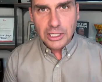 Eduardo Bolsonaro nega ter defendido troca do Pix: “Patifaria”