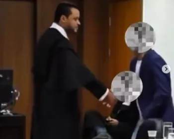 "Fez o que precisava ser feito" afirma advogado após pai ser absolvido por matar agressor da filha