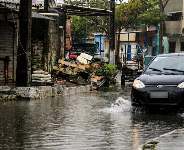 Em 4 dias, já choveu 11% do volume esperado para junho em Maceió, diz Defesa Civil