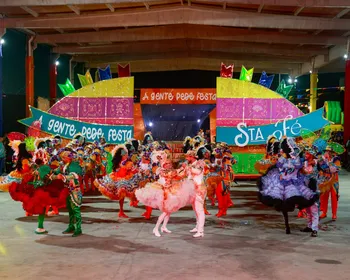 Santa Fé leva frevo, maracatu e tradição junina à grande final do Forró & Folia