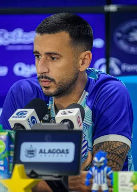 Camacho nega sondagem do CRB e reafirma compromisso com o CSA: "Voltei para subir"