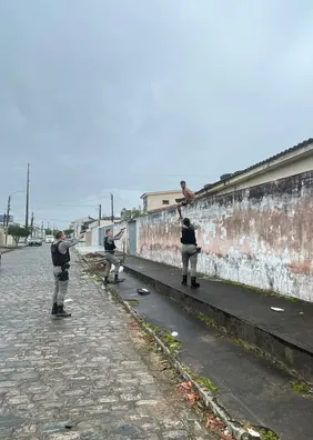 Homem é preso após invadir casa à venda e tentar furtar fiação em Arapiraca