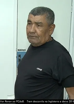 Homem que começou a fumar aos 6 anos luta para vencer vício após 55 anos