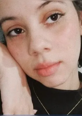 Jovem que sumiu após sair para tomar sorvete tinha ferimentos no corpo, diz família