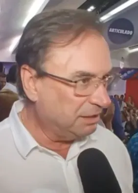 Luciano Barbosa descarta neutralidade e avisa: “Minha chapa será completa”