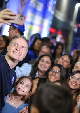 Renan Filho reage a vídeo de JHC, denuncia “fake news" e chama adversário para debate
