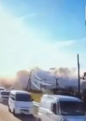 Vídeo mostra momento de explosão de shopping após terremoto no Japão