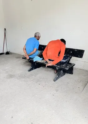Vídeo: polícia prende dois suspeitos de assaltar loja de perfumes em Arapiraca