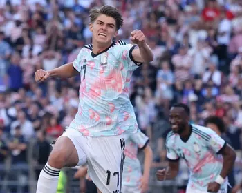 Após polêmica, Bélgica goleia e elimina Estados Unidos nas oitavas da Copa