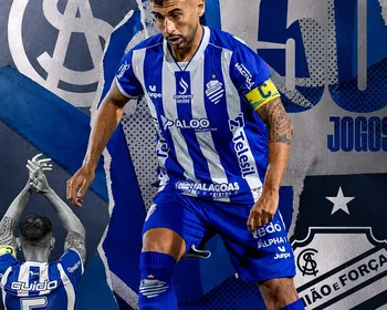 Camacho completa 50 jogos pelo CSA e é homenageado após classificação na Série D