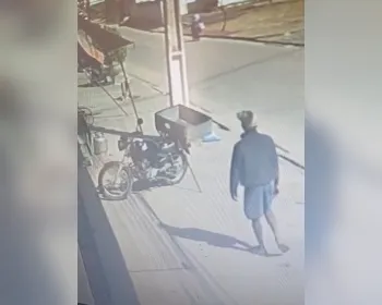 Câmera registra furto de motocicleta e suspeito é localizado horas depois em Arapiraca