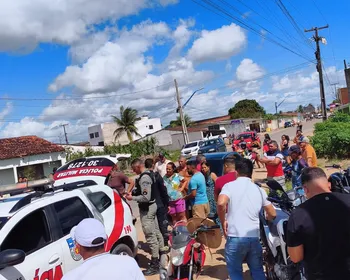 Carro quebra durante fuga e dupla acaba presa após tentar roubar moto em Limoeiro de Anadia