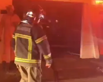 Casa pega fogo em Rio Largo; cães são salvos durante incêndio