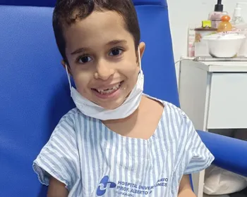 Criança com doença genética rara enfrenta nova batalha na Justiça para manter tratamento