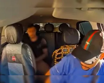 Homem se masturba em carro de aplicativo e é detido pela polícia