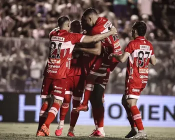 Marlon Araújo explica como nova postura defensiva garantiu vitória do CRB sobre o Ceará