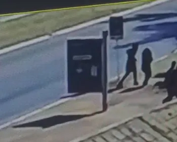 Morador de rua atacou mulher com caco de vidro amarrado à mão, diz PM