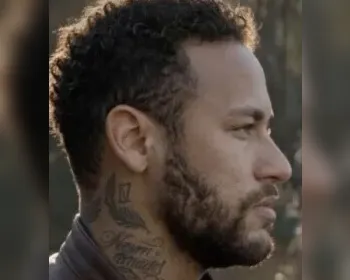 'Quer que eu tente de novo?': vídeo de IA mostra Neymar convencendo a si mesmo a jogar Copa de 2030
