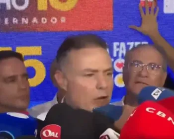 Renan Filho afirma que Luciano Barbosa definirá posição "no momento adequado"