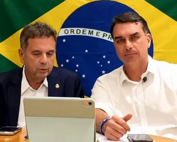 Vídeo: Flávio Bolsonaro anuncia Marina Candia e Arthur Lira ao Senado em Alagoas