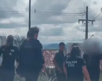 Vídeo: suspeito de estuprar e tentar matar jovem é transferido para Maceió