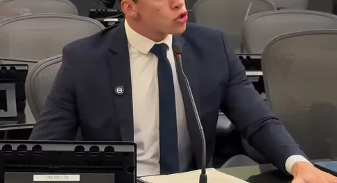 Delegado Leonam defende permanência de 158 alunos da Uncisal e pede modulação de eventual decisão da Justiça