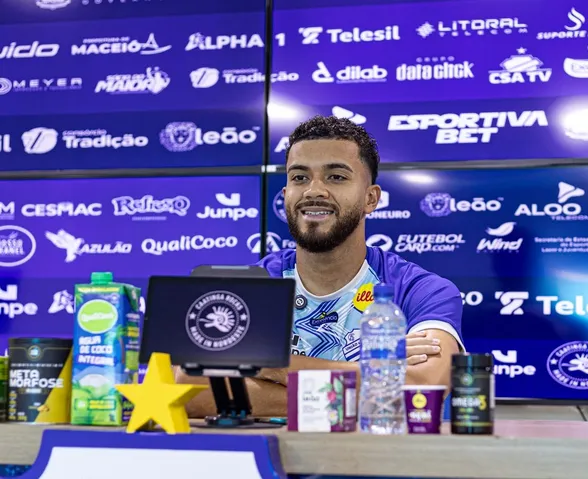 Félix Jorge exalta sequência como titular e destaca torcida do CSA como '12º jogador'