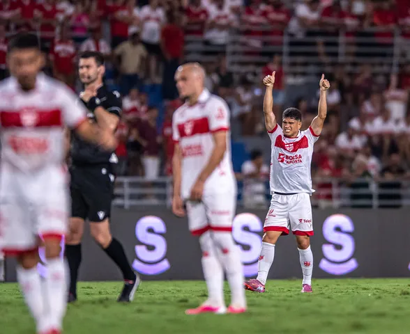 Kevin destaca evolução do CRB e mira confronto direto pelo G-6