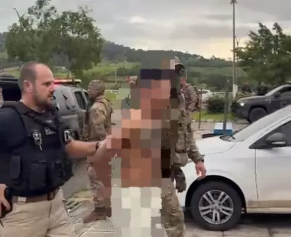 Operação contra facções prende três suspeitos e apreende arma e drogas em AL