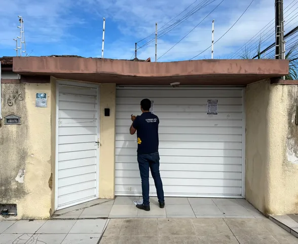 Sede do Conselho Tutelar é fechada em Arapiraca por risco estrutural no prédio