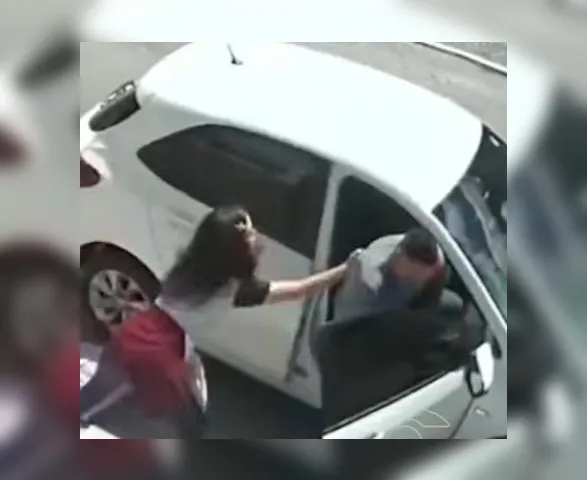 Suspeito de tentar assaltar mãe e filha na Gruta de Lourdes é preso; outro foi baleado e terceiro é procurado