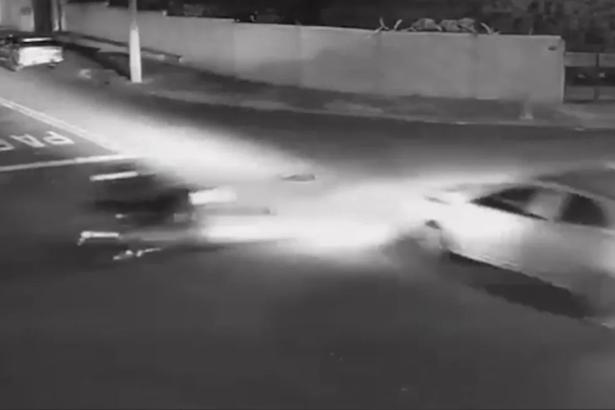 Motociclista morre após ser atingido por condutor bêbado em cruzamento
