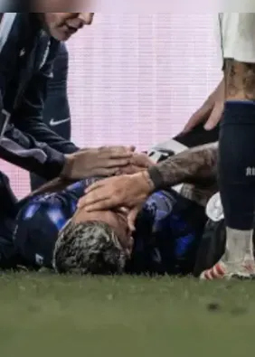 Arrascaeta, do Flamengo, sofre fratura no punho esquerdo e passará por cirurgia