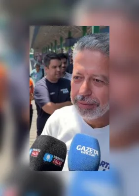 Arthur Lira brinca com ligação familiar no Benedito Bentes: 'O Biu vai votar no filho do Biu'