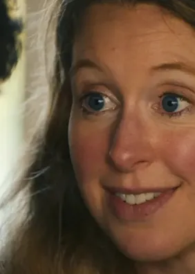 Documentário sobre caso de Elizabeth Holmes ganha teaser; veja