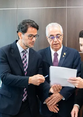 Hélio Pinheiro toma posse como ouvidor regional eleitoral do TRE-AL