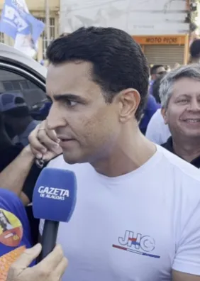 JHC desconversa sobre apoio a Flávio Bolsonaro: “Estamos aqui para cuidar de Alagoas”