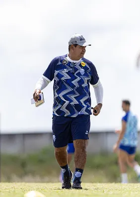 Moacir Júnior aposta em força do elenco e apoio da torcida para guiar o CSA ao acesso