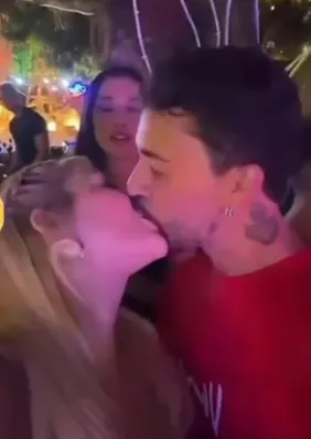 Carlinhos Maia surge com nova affair e dá beijão no Rancho; veja o vídeo!