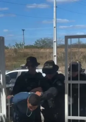 Suspeito de matar homem em Delmiro Gouveia é preso enquanto tentava fugir para Paulo Afonso