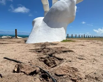 Cabos de cobre da iluminação pública são furtados na orla do Porto de Maceió