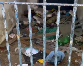 Cinco imóveis fechados há anos preocupam moradores do Vergel do Lago